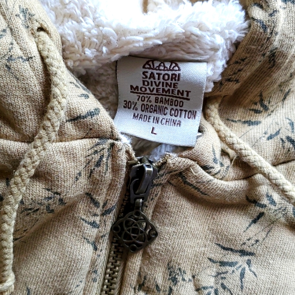 Satori Divine Movement Full-Zip Hooded Sweatshirt